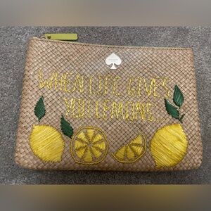 Kate Spade summer clutch 🍋